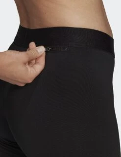 Adidas Terrex Terrex Agravic XC Leggings 20 Adidas Terrex Terrex Agravic XC Leggings -Ski Ausrüstungs Laden FU0002 on model detail 1 transparent 2000x2000